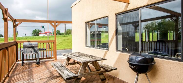 钱伯斯堡I-81温德姆速8酒店(Super 8 by Wyndham Chambersburg I-81)图片