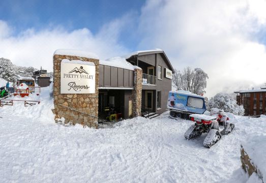 Pretty Valley Alpine LodgeHotel Overview
