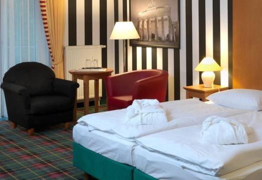 Grünau Hotel Hotel Overview