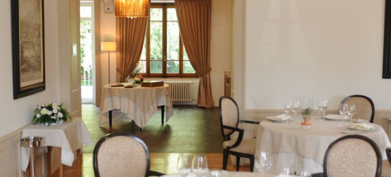 小庄园酒店(Hostellerie Le Petit Manoir)图片