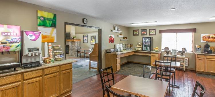 品质酒店及套房 斯廷博特斯普林斯(Quality Inn & Suites Steamboat Springs)图片