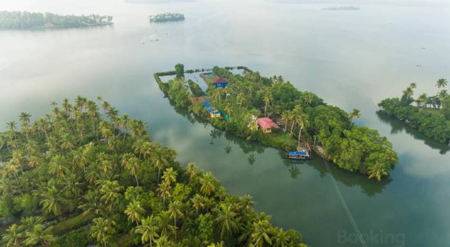 Vinis Farm - A Private Island Stay -Privacy Redefined !!!