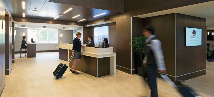 维多利亚希尔顿逸林套房酒店(DoubleTree by Hilton Hotel & Suites Victoria)图片