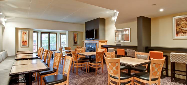 蒙特朗布朗度假胜地Homewood Suites by Hilton(Homewood Suites by Hilton Mont-Tremblant Resort)图片