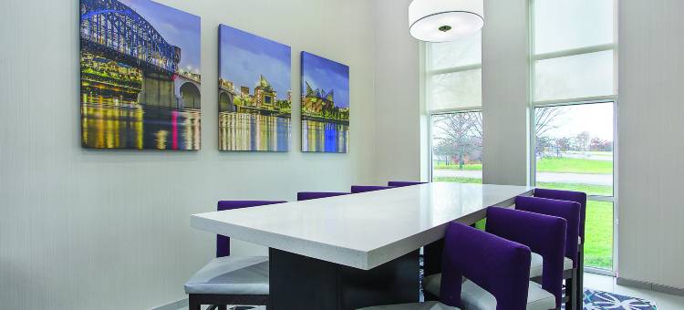 查塔努加东岭拉昆塔温德姆套房酒店(La Quinta Inn & Suites by Wyndham Chattanooga - East Ridge)图片