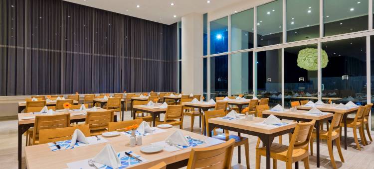 莫雷利亚阿尔托萨诺嘉年华酒店(Fiesta Inn Morelia Altozano)图片