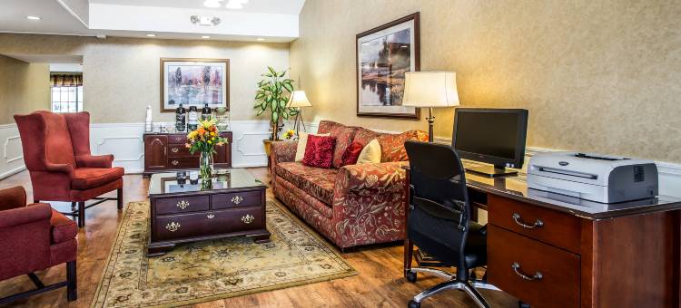 贝瑟默I-20出口108凯艺酒店(Quality Inn Bessemer I-20 Exit 108)图片