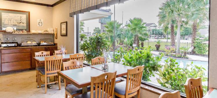 西布鲁克-NASA-凯马品质酒店及套房(Quality Inn and Suites Seabrook - NASA - Kemah)图片