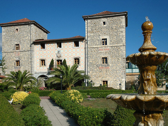 托雷德鲁埃加帕拉西奥酒店