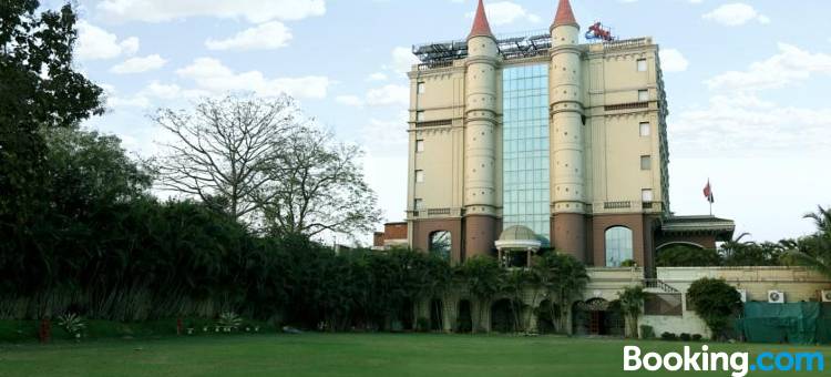 安斯国际酒店(Hotel Ans International, Raigarh,)图片