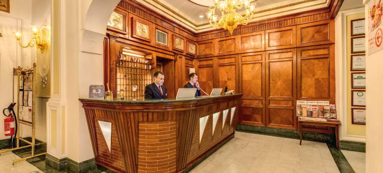 奥古斯塔鲁西拉宫酒店(Augusta Lucilla Palace)图片