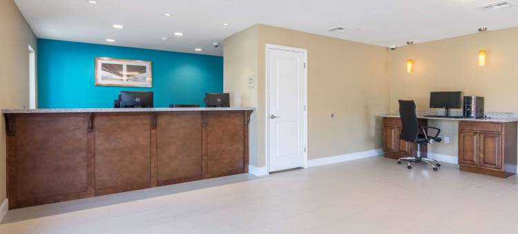 小石城北部河滨附近伊克诺套房酒店(Econo Lodge Inn & Suites North Little Rock Near Riverfront)图片