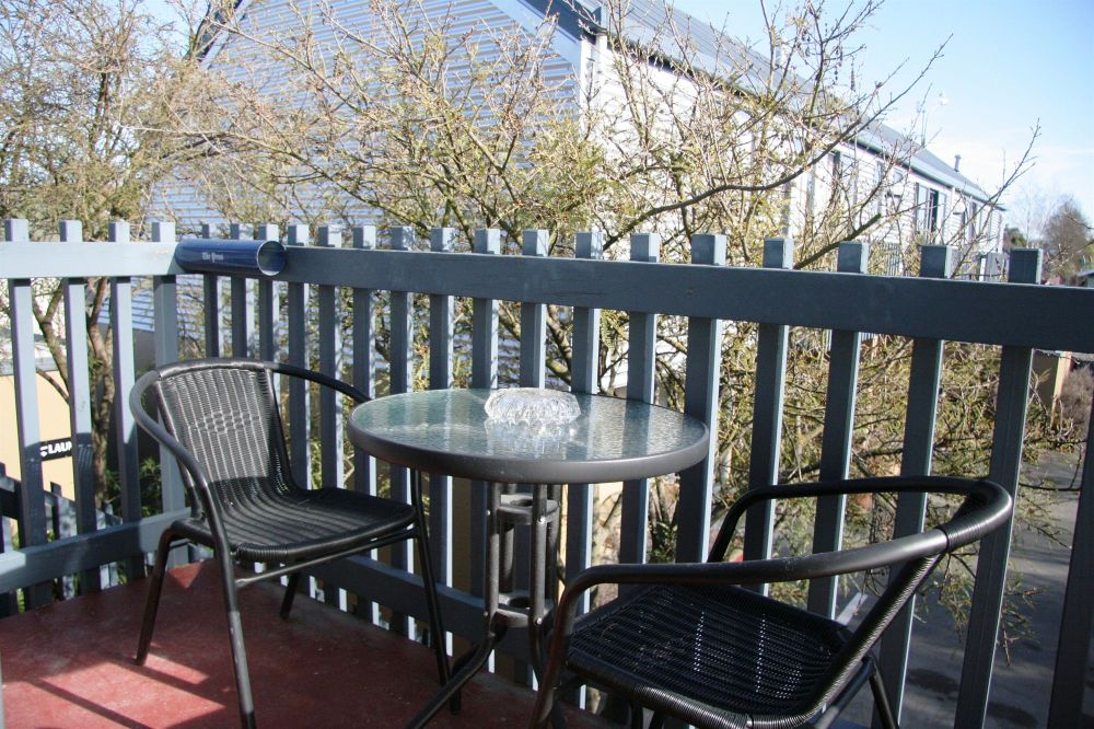 Sherborne Motor Lodge Over view