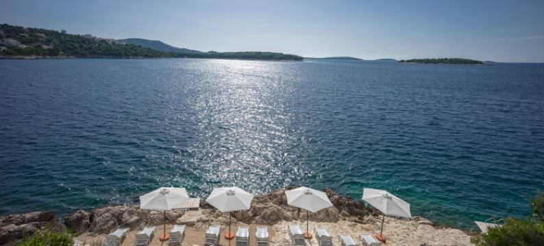 金光奢华公寓酒店(Golden Rays Luxury Villas & Apartments)图片