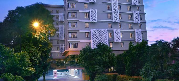 日惹市玛丽奥勃洛阿拉纳酒店及会议中心 - 阿斯顿酒店(The Alana Hotel & Conference Center Malioboro Yogyakarta by ASTON)图片