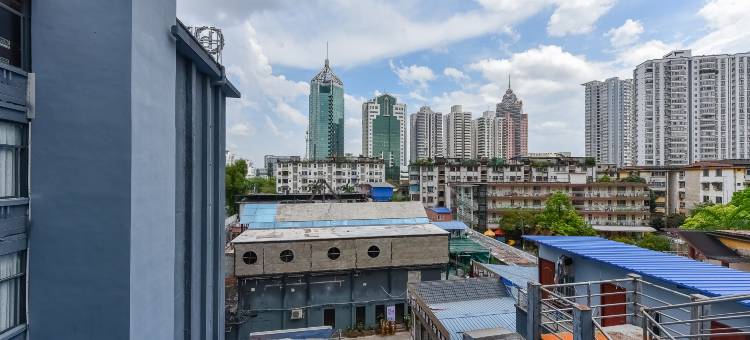 泊城城市酒店(医科大南湖艺术学院店)图片