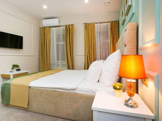 斯托雷尼科夫精品酒店