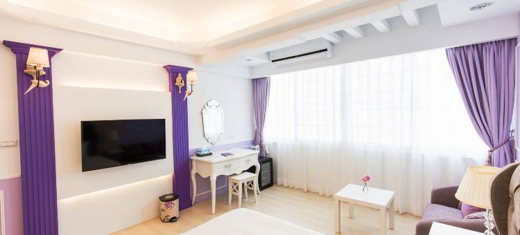 高雄迎曦醉月主题套房图片