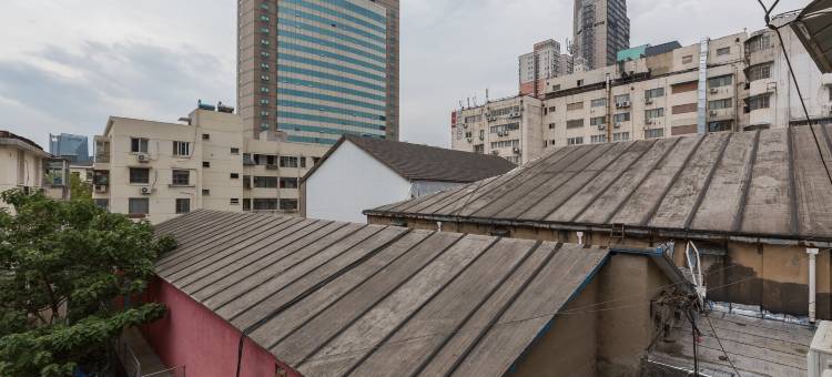 肯定观美酒店(南京新街口常府街地铁站店)图片