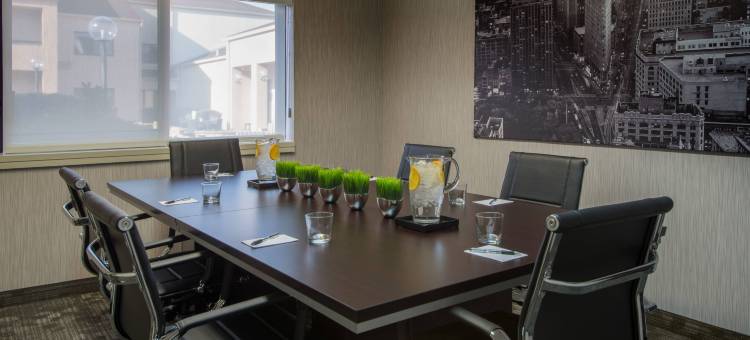 艾迪生中途万怡酒店(Courtyard Dallas Addison/Midway)图片