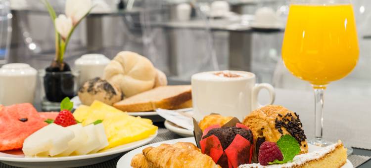 伊科尼克兰布拉大道(Ikonik Ramblas)图片