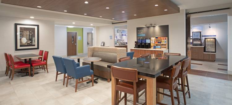 智选假日套房酒店朗蒙特(Holiday Inn Express & Suites Longmont - Boulder Area)图片