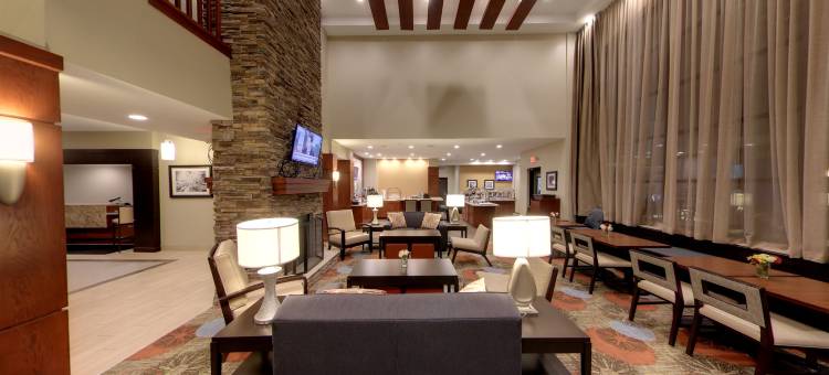 安阿伯探索大道Staybridge套房酒店(Staybridge Suites Ann Arbor - Univ of Michigan)图片