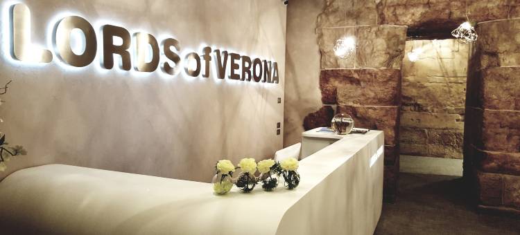 韦罗那领主奢华公寓酒店(Lords of Verona Luxury Apartments)图片