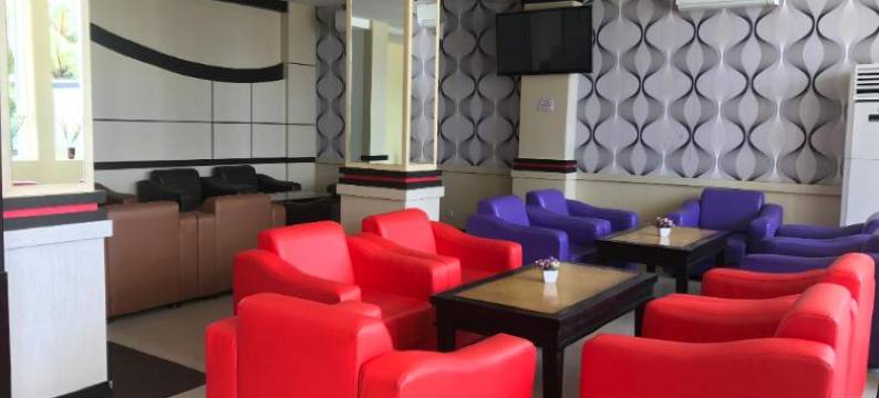 肯达里德布里兹酒店(D'Blitz Hotel Kendari)图片