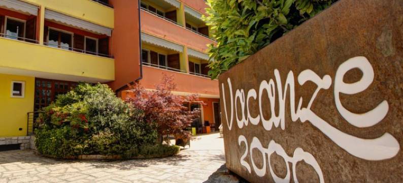 假日2000公寓式酒店(Hotel Vacanze 2000 - Adults Only)图片