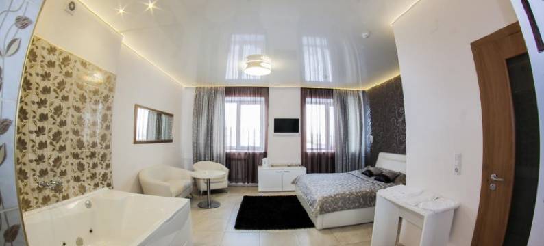 车库酒店(Garage Hotel)图片