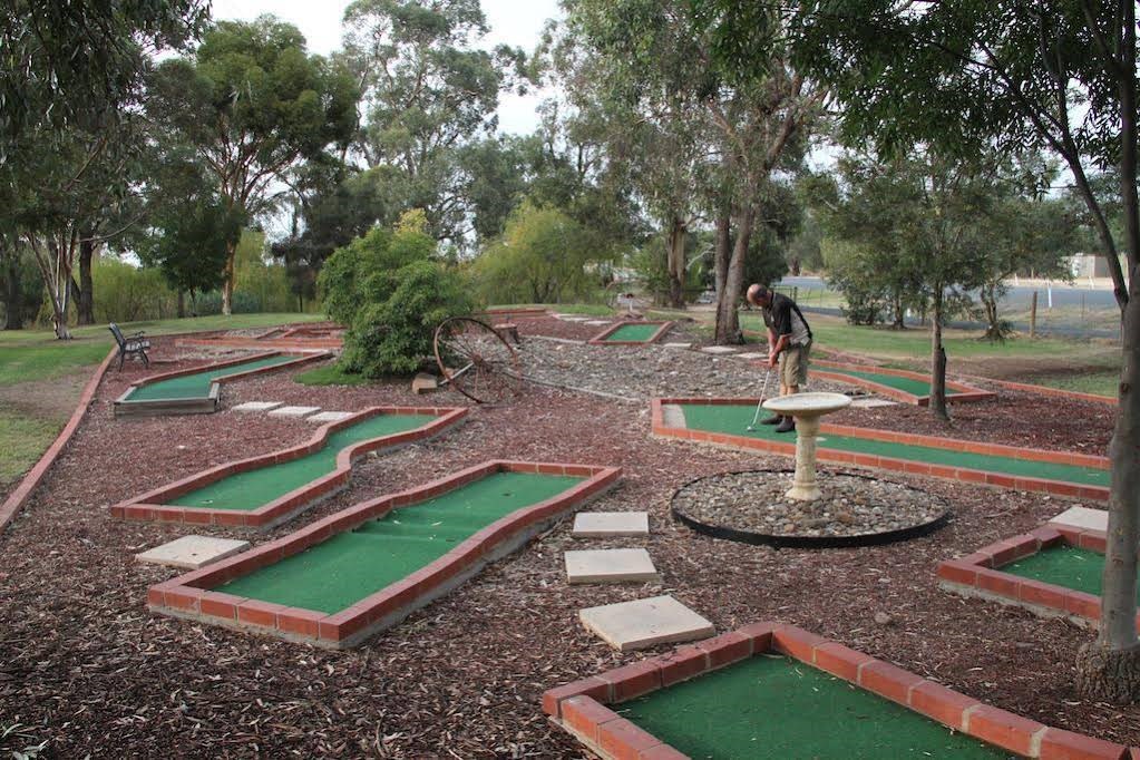 Murray River Resort Over view