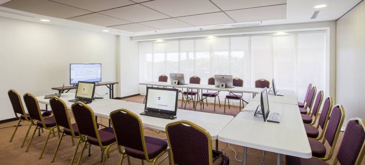 GHL风格巴兰卡维梅哈(Park Inn by Radisson Barrancabermeja)图片