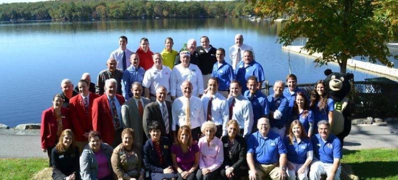 伍德罗克松树度假酒店(Woodloch Pines Resort)图片