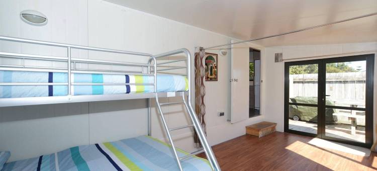 外埔湾营地酒店(Camp Waipu Cove)图片