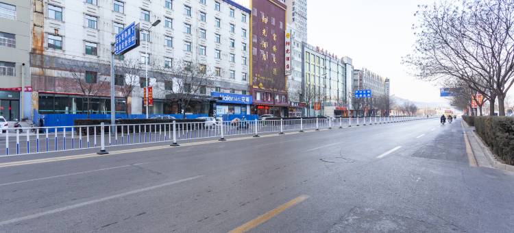 吕梁鼎江商务酒店((吕梁离石龙凤北大街店)图片