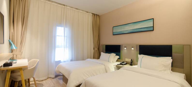 艺选酒店(武汉雄楚大道理工大学店)图片