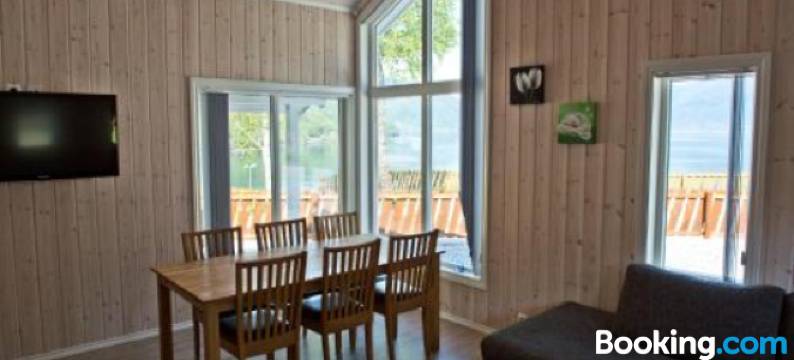 金沙维克露营酒店(Kinsarvik Camping)图片