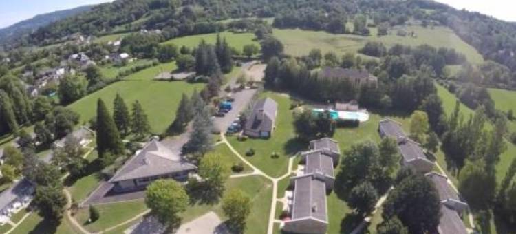 奥克斯波特奥伯哈克假日公园酒店(Aux Portes des Monts d'Aubrac)图片