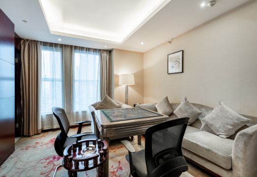 Hongyuan Zijing Hotel Hotel Overview