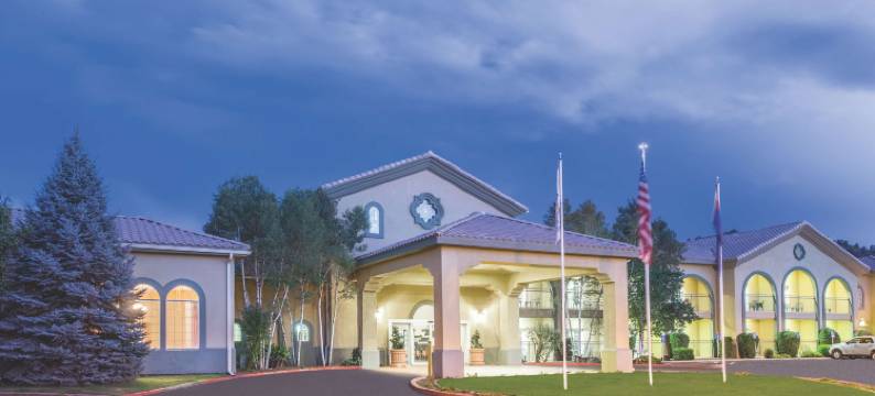 普雷斯科特会议中心拉昆塔温德姆套房酒店(La Quinta Inn & Suites by Wyndham Conference Center Prescott)图片