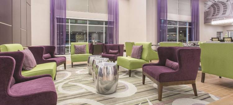 汤华特奥林匹亚拉昆塔温德姆套房酒店(La Quinta Inn & Suites by Wyndham Tumwater - Olympia)图片