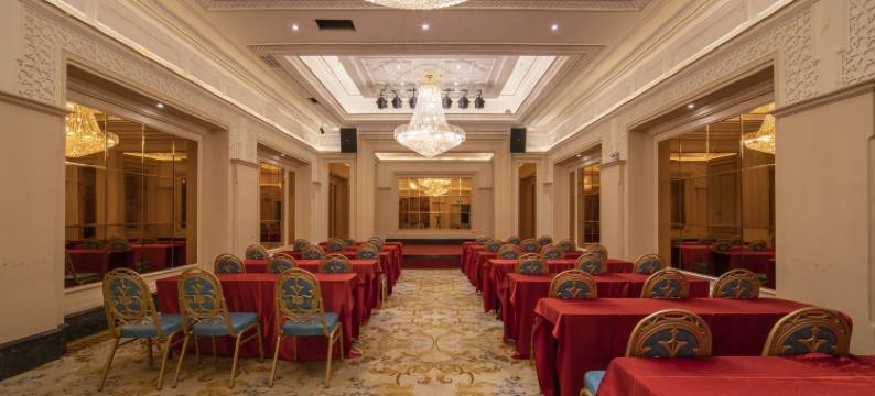 伊宁市中亚国际大酒店(伊宁市火车站机场店)图片