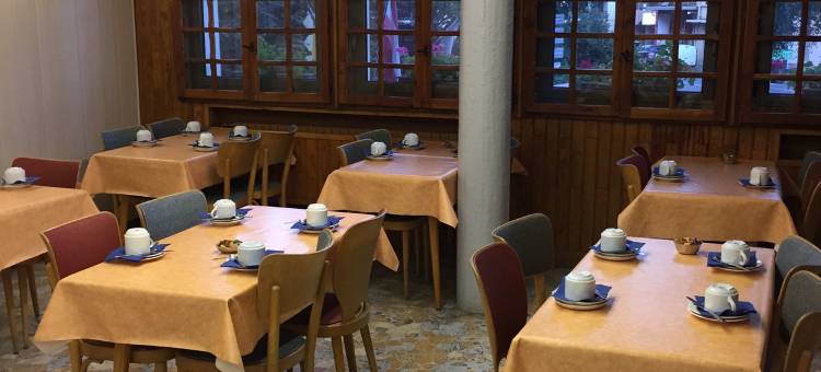 布里松山酒店(Hôtel Mont-Brison)图片