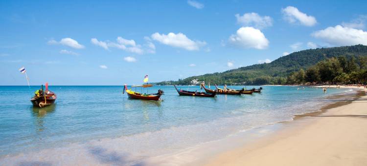 卡马拉普吉岛套房及度假村(Radisson Resort and Suites Phuket)图片