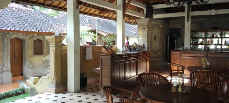 普里贝本甘度假屋(Puri Bebengan Bungalows)图片