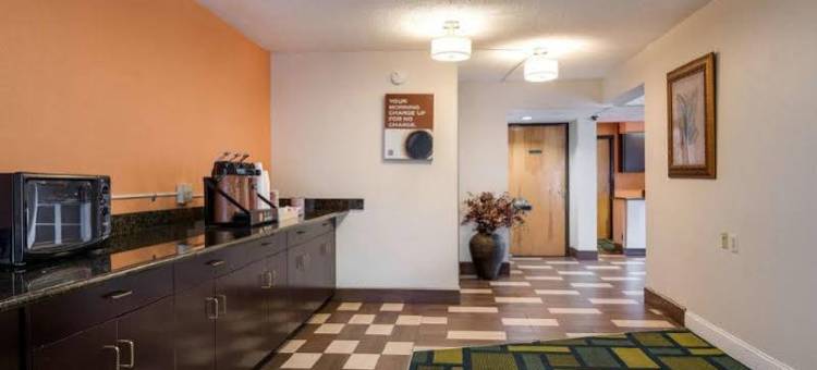 肯利6号汽车旅馆(Motel 6 Kenly, NC)图片