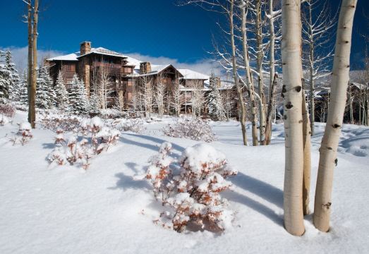Settlers Lodge 203ST Hotel Overview