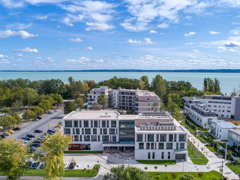 极光酒店 - 限成人