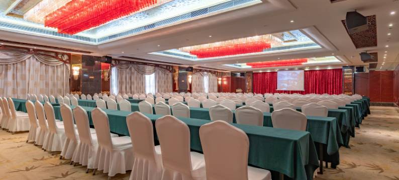 嵊州保罗大酒店(吾悦广场店)图片